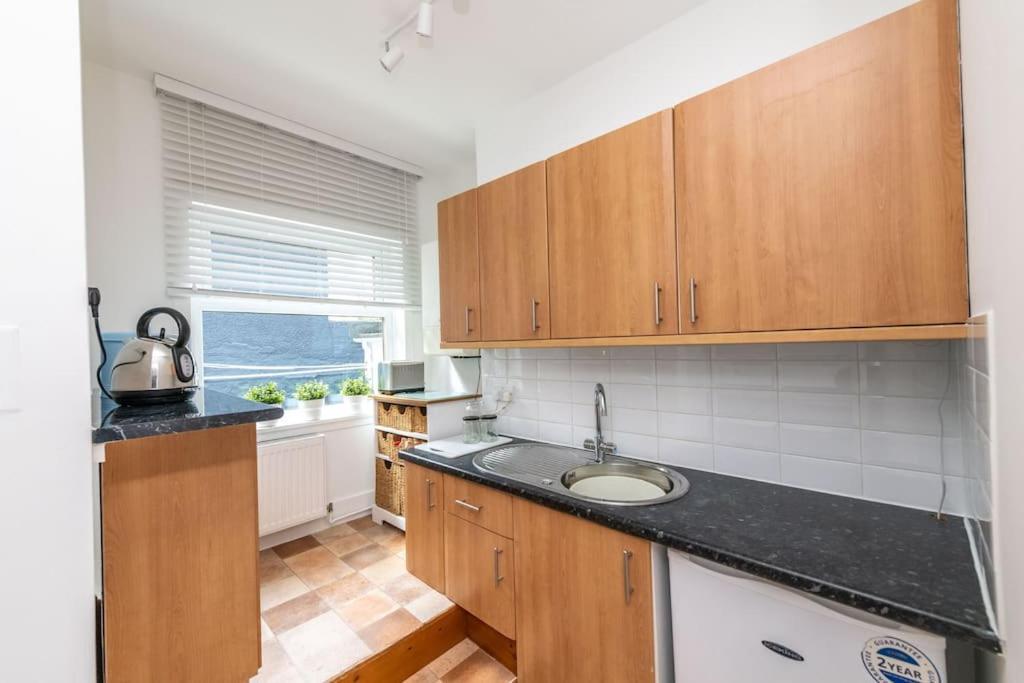 Apartamento Lovely Main Door 1 Bedroom Flat With Patio
